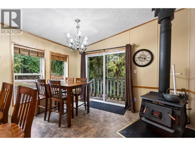 19 West Poirier Road Mara, British Columbia in Houses for Sale in Kamloops - Image 17