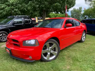 Please Call or Text Mike 519-502-8169 or Miguel 519-830-0895 to book your test drive. Super Clean li...