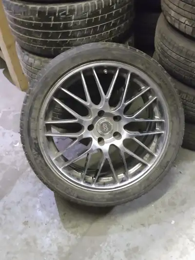 235/40/18 Michelin Pilot A/S with 5x114.3 alloy rims ___________________ We offer a large selection...