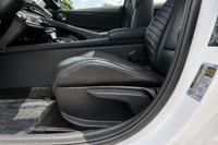 Key Features: ALLOY WHEELS, BLIND SPOT, KEYLESS ENTRY, LANE DEPARTURE WARNING, DIGITAL CLUSTER, ADAP... (image 9)