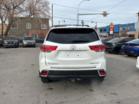 Double L Motors Ltd. FOR SALE: 2019 Toyota Highlander Limited 4WD Fully Loaded, Luxury & Reliability... (image 4)