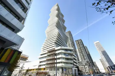 Welcome To M City 1 Landmark Architectural Design 60 Story Tower, In The Hart Of Mississauga Downtow...