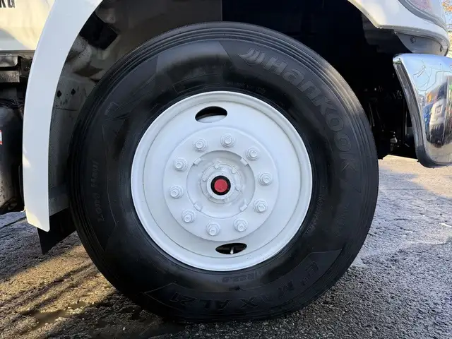 2015 Hino 358 22 Foot Dump Flatdeck with Amco Veba Crane and Air in Heavy Trucks in Regina - Image 61