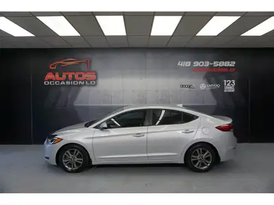 HYUNDAI ELANTRA GL 2018 BERLINE ÉDITION GL 4 CYLINDRES 2.0 LITRES 147 HP ** BAS KILOMÉTRAGE ** JAMAI...