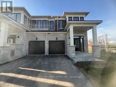 The best valued Lease in the Hyg.ge Townhouse Area. Sellers will entertain a short or long term leas...