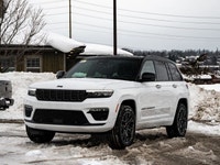 Welcome to Barrie Dodge Chrysler Jeep. The 2025 Jeep Grand Cherokee is a new, sophisticated midsize... (image 1)