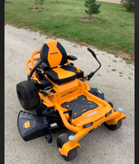 Commercial lawnmower