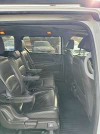 2018 Honda Odyssey Touring | Well Serviced | 8-Passengers Mileage 146,350 Stock F6461 Power & Memory... (image 7)