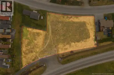 Looking for the ideal land for your dream project ? Look no further ! We are delighted to present th...