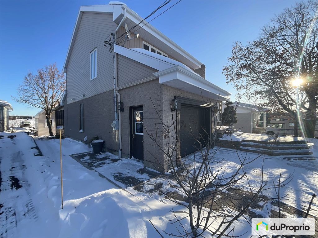 $540,000 - 2 Storey for sale in St-Tite — photo 2