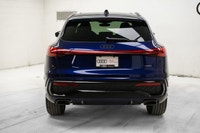 This Audi Q5 boasts a Intercooled Turbo Gas/Electric I-4 2.0 L/121 engine powering this Automatic tr... (image 6)