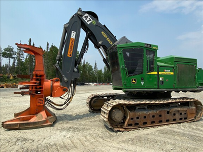 Hours: 7116 | Location: Lively, ON, CA | Attachments: Saw; Booms: Standard Boom; Grapples: Saw - Int...