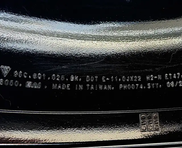 (98%) 4x Porsche Macan EV Electric 22" OEM Winter Wheels Package in Tires & Rims in City of Toronto - Image 9