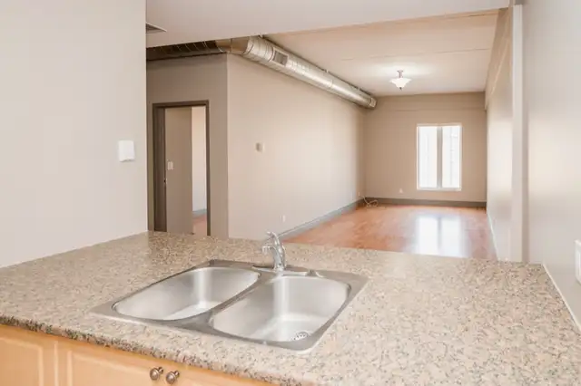 1 bedroom on Harmony Square - Available NOW in Long Term Rentals in Brantford - Image 11