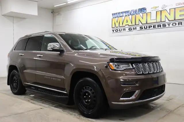 2017 Jeep Grand Cherokee 4WD 4dr Summit