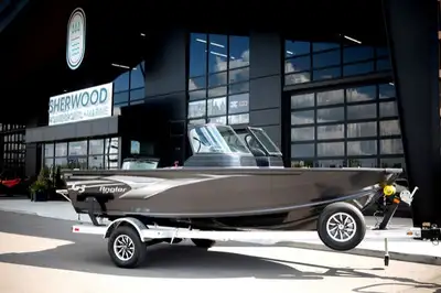 Includes Yamaha 150hp Vmax Engine & Aluminum Trailer Factory Options: Hydraulic Steering Alum Traile...