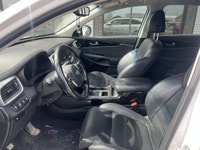 Le Kia Sorento EX V6 AWD 7 PASSAGERS CUIR MAGS CAMERA RECUL 2019 usagé offert chez AutoStudio 72 à M... (image 4)