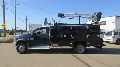 2013 DODGE RAM 5500 SLT REG CAB Service Truck AMVIC Licensed Dealership Financing is Available (oac)...