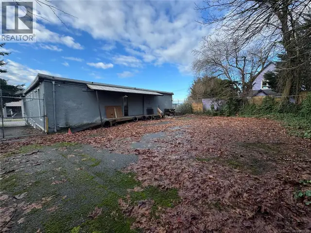 451 Albert St Nanaimo, British Columbia in Commercial & Office Space for Rent in Nanaimo - Image 12