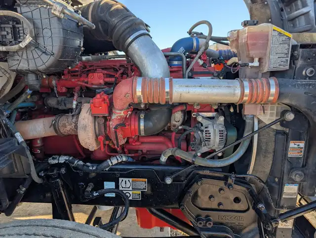 2022 KENWORTH T880 in Heavy Trucks in Moose Jaw - Image 26