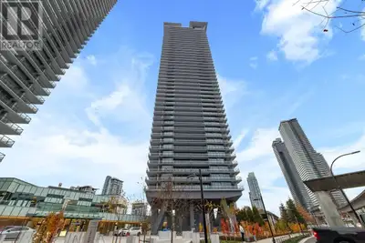 24FL 4730 LOUGHEED Burnaby, British Columbia