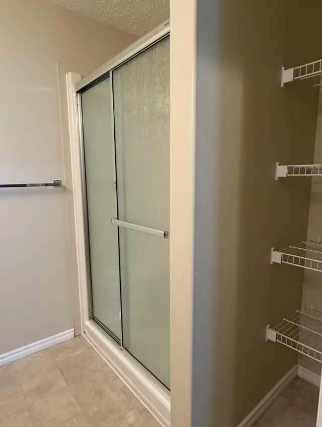 230 Wilson 2 Bed 2 Bath Condos Underground Parking in Long Term Rentals in Fort McMurray - Image 7