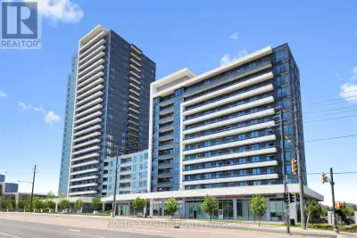 They say the best things in life are found at the top - and this stunning penthouse-level suite in t...