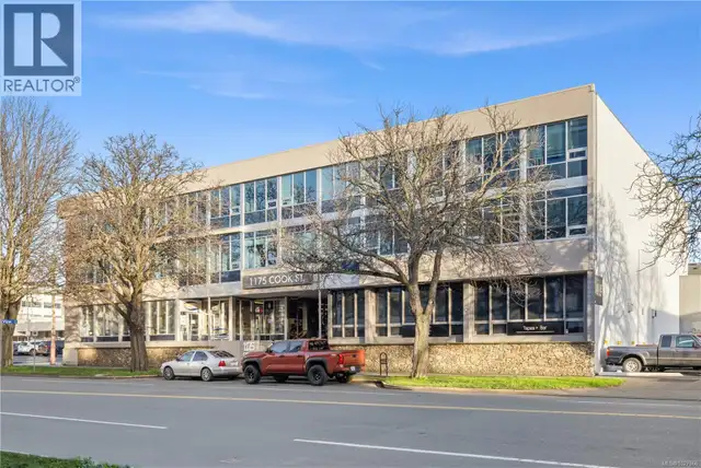 326 1175 Cook St Victoria, British Columbia in Commercial & Office Space for Rent in Victoria - Image 2