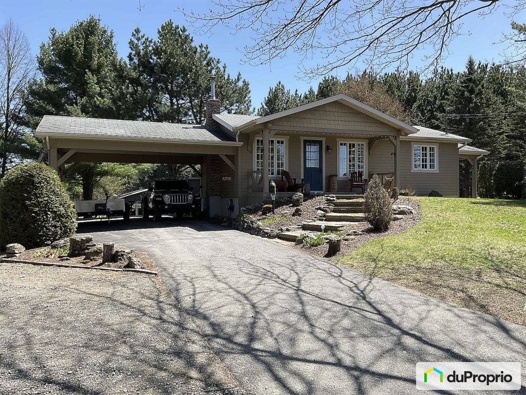 $1,250,000 - Acreage / Hobby Farm / Ranch for sale — photo 1