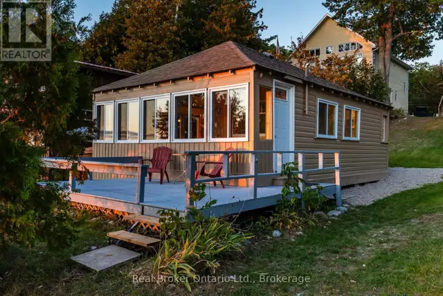 1948 TINY BEACHES ROAD S Tiny, Ontario in Houses for Sale in Oakville / Halton Region - Image 33