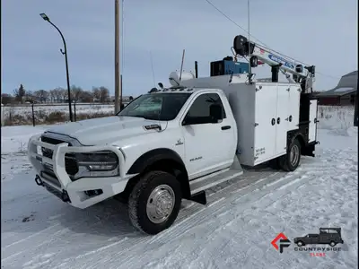 Countryside Fleet 2019 Dodge 5500 Regular Cab 4x4 Service Truck + 6.7L Cummins Diesel + 4x4 W/ AutoM...