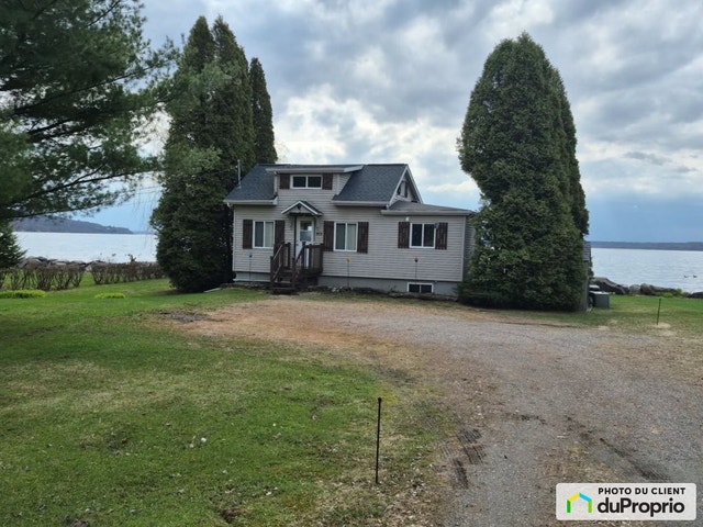 $549,000 - Cottage for sale in Cap-Sante — photo 1