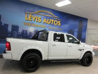 RAM 1500 2023 CLASSIC SLT V-8 5.7 LITRES HÉMI CREW-CAB BOITE 5.7 PIEDS 4X4 / PNEUS 35 POUCES NEUF HO... (image 5)