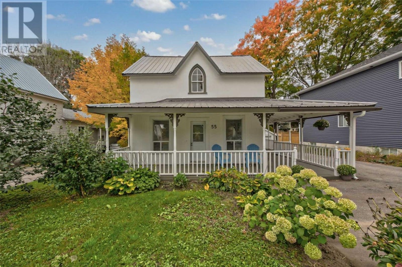 Orillia, Stunning detached 3 bedroom, 1.5 bathroom Long Term Rentals