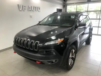 ****Trailhawk-4x4-CUIR-CAMERA-SIEGES ET VOLLANT CHAUFFANTS-MAG-GARANTIE****