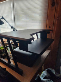 ERGONEER Adjustable Ergonomic Sit to Stand Desk Riser w/Easy Lif