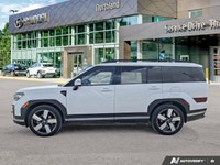 Imagine family road trips bathed in natural light through the panoramic Dual Moonroof, effortlessly... (image 1)