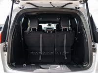 Welcome to 400 Chrysler Dodge Jeep Ram. Powerful 3.6L Pentastar V-6 engine - Advanced infotainment s... (image 8)