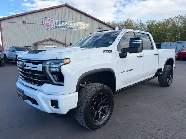 2024 Chevrolet Silverado 3500 LTZ