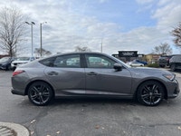 Heated seats, heated steering wheel, Apple CarPlay, Android Auto, AcuraWatch driver assist technolog... (image 3)