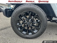 4X4, FRONT HEATED CLOTH LOW-BACK BUCKET SEATS, TECHNOLOGY GROUP, BLACK MOPAR TUBULAR SIDE STEPS, PAR... (image 5)