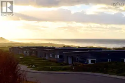 Location, Location, Location. Three parcels totalling 15,000 sq ft are right behind the Cabot Links...