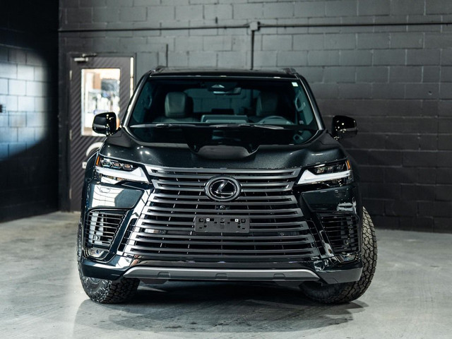 2025 Lexus LX 700h/TOUGH OVERTRAIL/MASSAGE/HUD/CLEAN CARFAX in Cars & Trucks in Mississauga / Peel Region - Image 3
