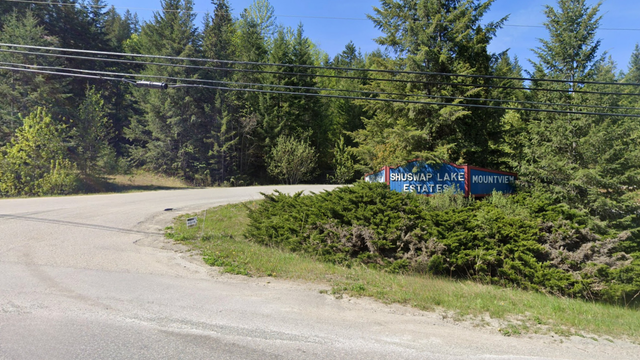 Private 1.43-Acre Lot in the Heart of the Shuswap in Land for Sale in Kamloops - Image 3