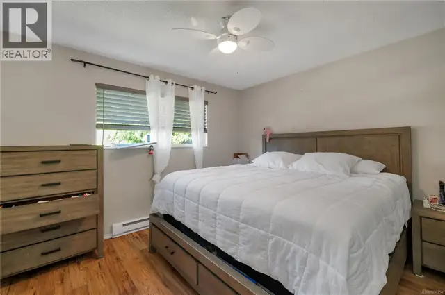 823 Kalmar Rd Campbell River, British Columbia in Houses for Sale in Campbell River - Image 11