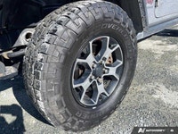 WHEELS: 17 X 7.5 POLISHED W/BLACK POCKETS -inc: Aluminum (STD),COLD WEATHER GROUP -inc: Heated Steer... (image 8)