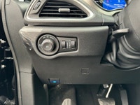 2024 Pacifica Hybrid Select - Electric Efficiency Meets Family Luxury Finished in Diamond Black Crys... (image 9)