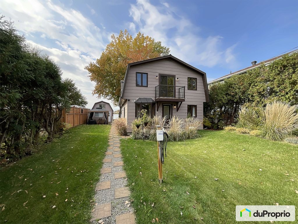 $695,000 - 2 Storey in St-Jean-sur-Richelieu (St-Athanase) — photo 1