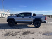 AMVIC Licensed Dealer STOCK # CP167166 AMVIC LICENSED DEALER This 2026 Chevrolet Colorado ZR2 Bison... (image 4)