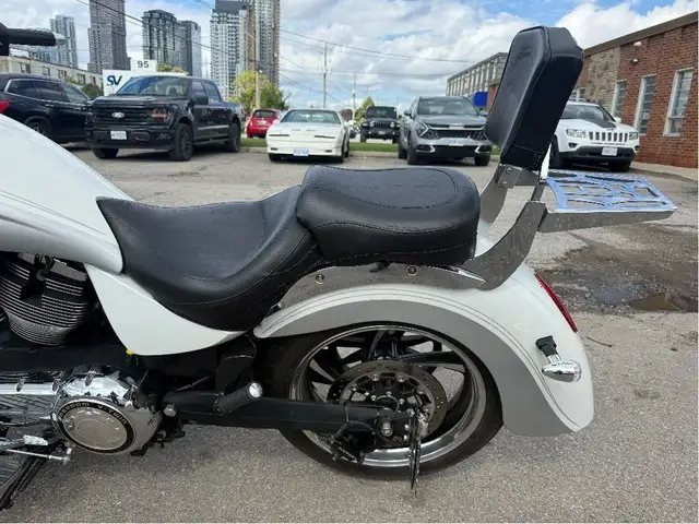 2012 Victory Motorcycles Kingpin ~ VICTORY KINGPIN ~ 106CI ~ AFT in Street, Cruisers & Choppers in City of Toronto - Image 17